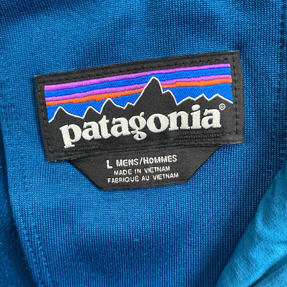Patagonia Men's large Zip-Up Sweater in Deep Blue - Picture 3 of 3